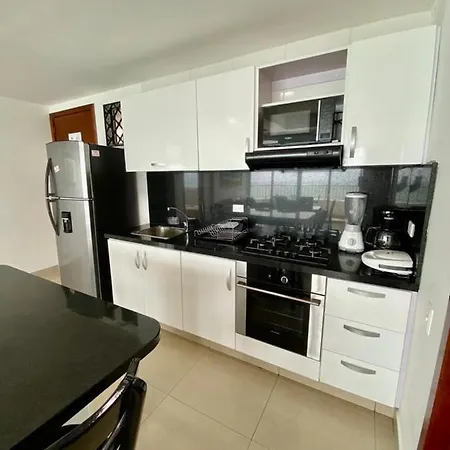 Apartamento 2al-1 Frente A La Playa Con Aire Acondicionado Y Wifi Apartamento *