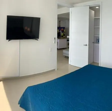 Apartamento Apartamento 2al-1 Frente A La Playa Con Aire Acondicionado Y Wifi *