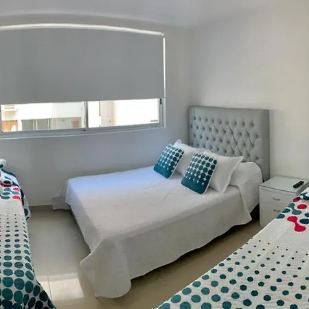 Apartamento 2al-1 Frente A La Playa Con Aire Acondicionado Y Wifi *