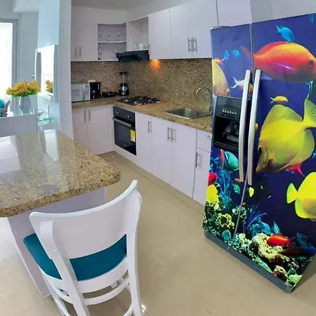 Apartamento Apartamento 2al-1 Frente A La Playa Con Aire Acondicionado Y Wifi *