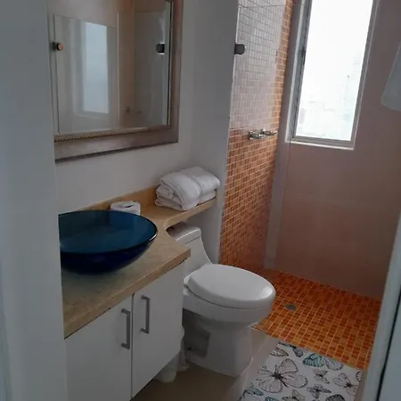 Apartamento 2al-1 Frente A La Playa Con Aire Acondicionado Y Wifi Apartamento Cartagena